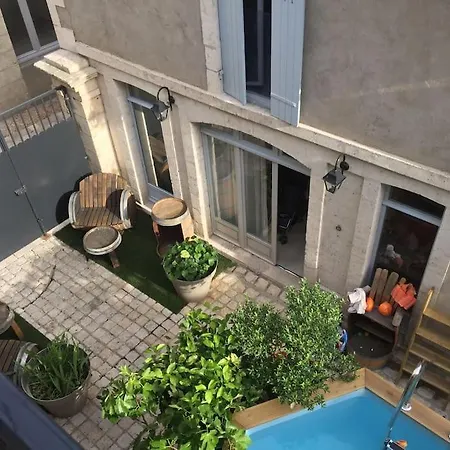 L'atelier De La Petite Cour Apartament *